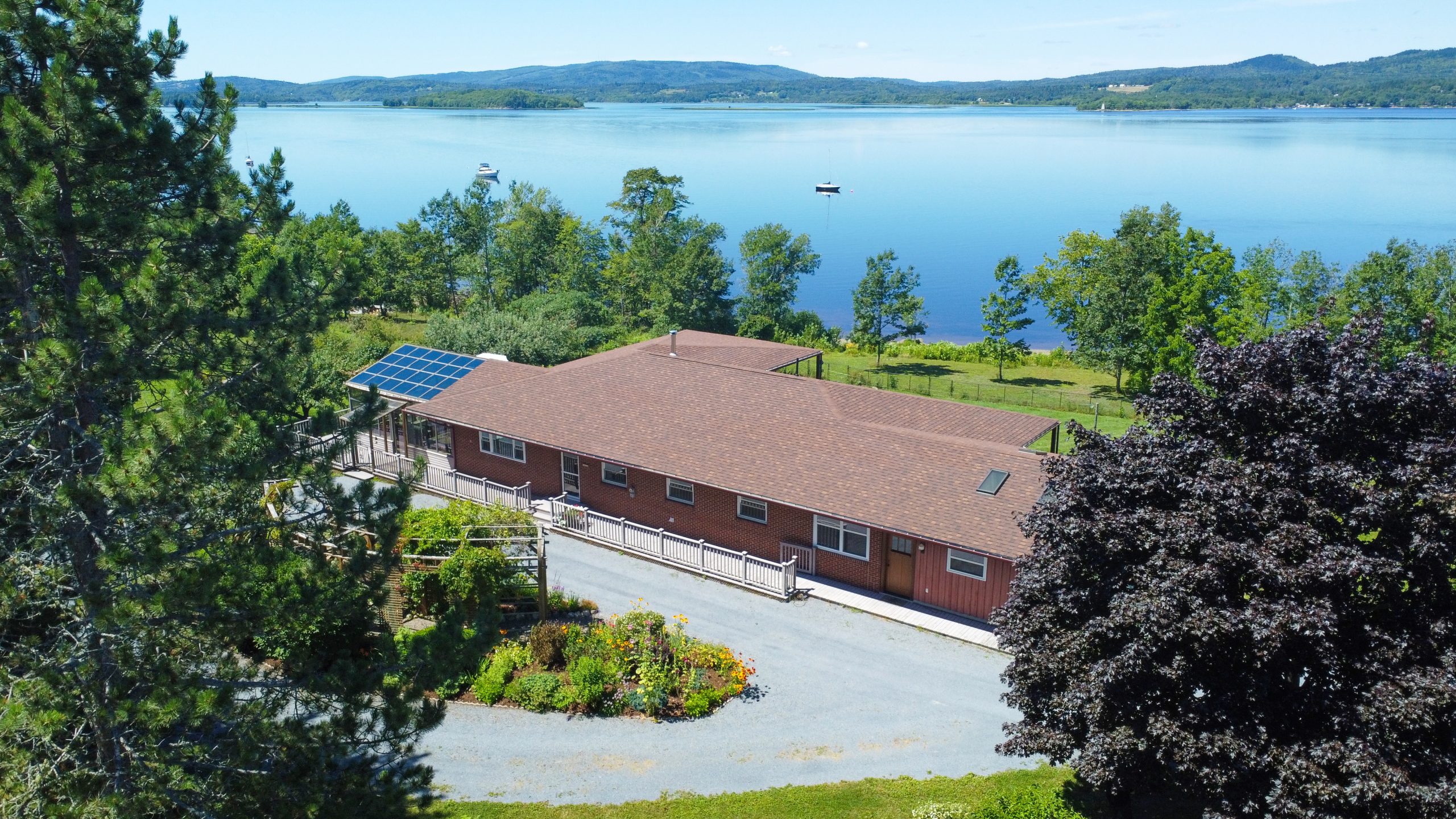 Remarkable Long Reach Waterfront Ranch Rothesay Real Estate